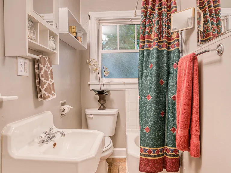 upstairs bathroom