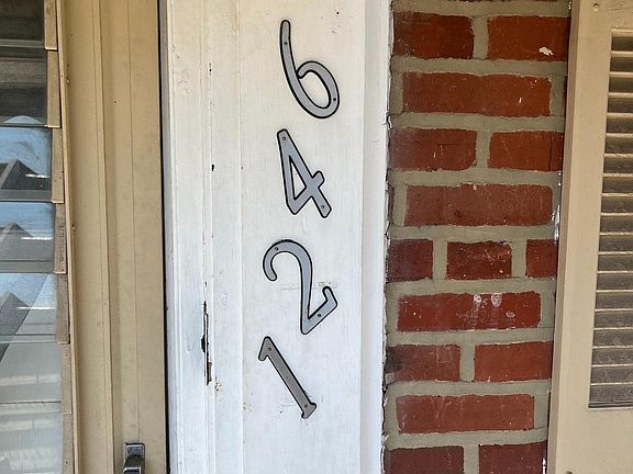 3rd image of 6421 Guyer Ave