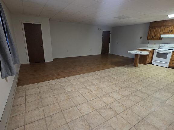 3rd image of 219 York St #2F1