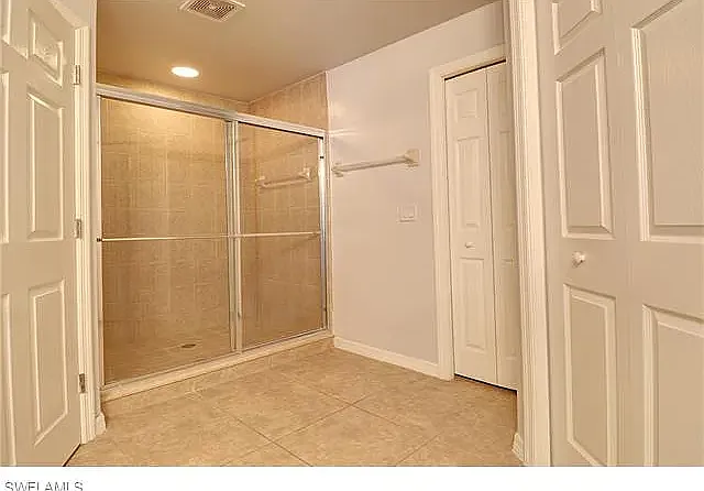 469 Rayford St — Photo 7