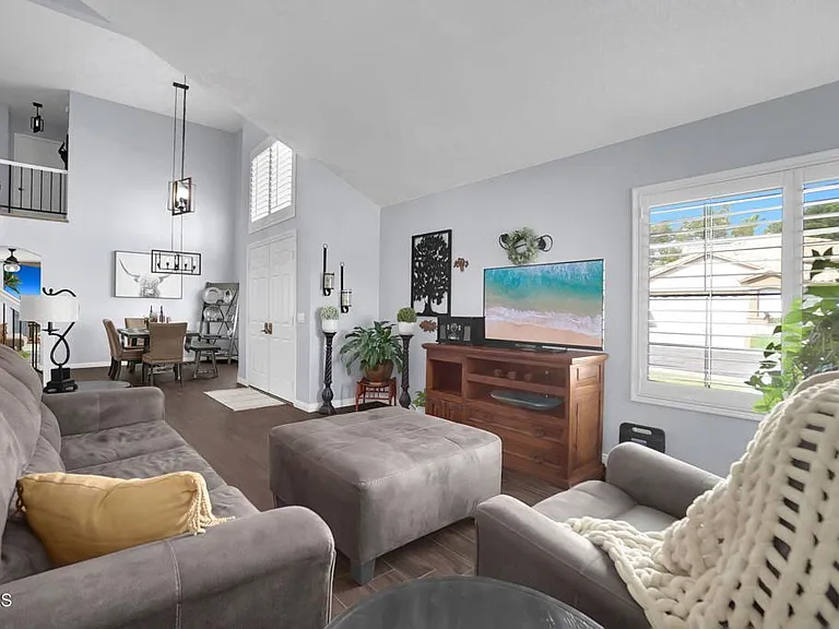 885 Oakland Hills Dr — Photo 8
