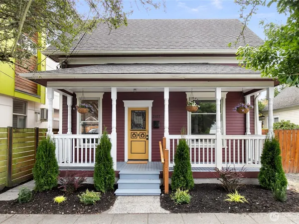 2107 NW 65th Street, Seattle, WA 98117