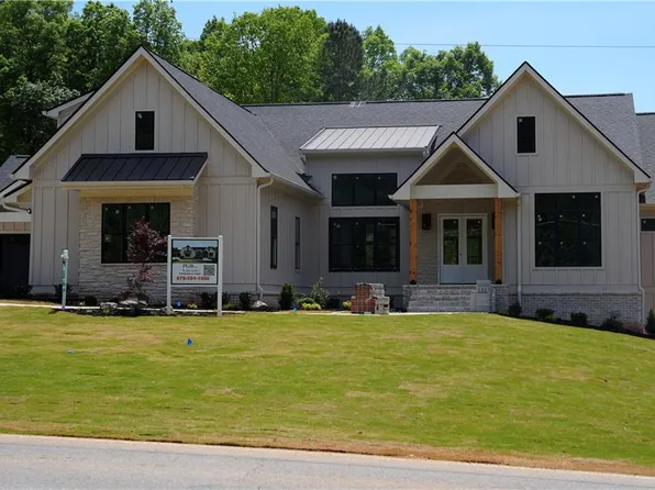 2468 Rockbridge Rd NW, Conyers, GA 30012