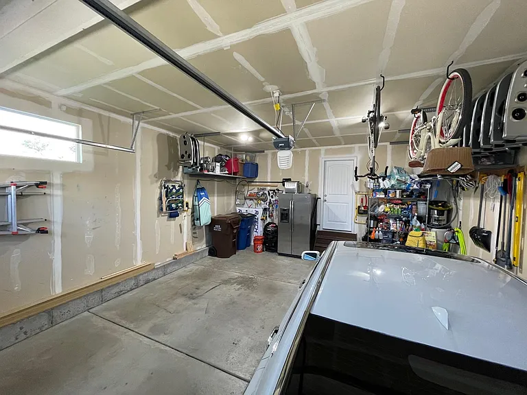 741 W Gallant Dr — Photo 34