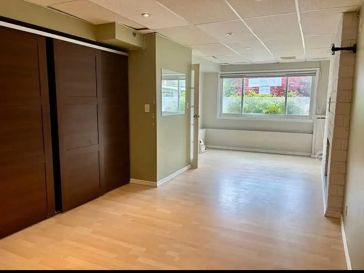 4 bed, 3000 sqft, $3,350 — Photo 2