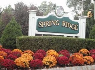 3 Commonwealth Dr, Basking Ridge, NJ 07920