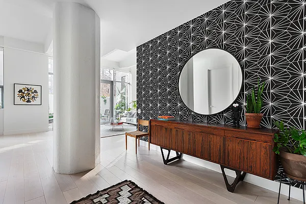 Rented by Compass | media 42