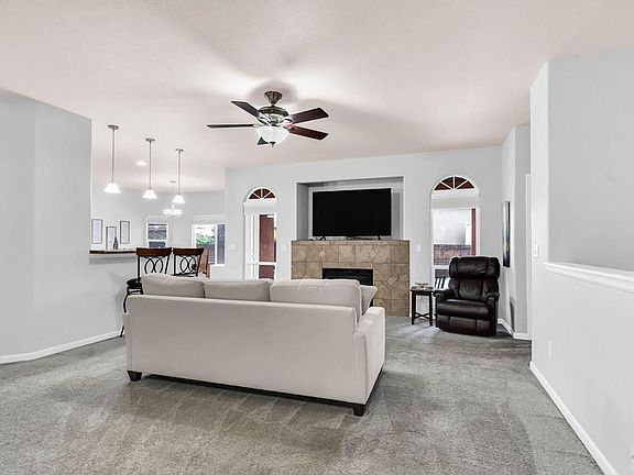 3rd image of 3313 Lions Pride Ln