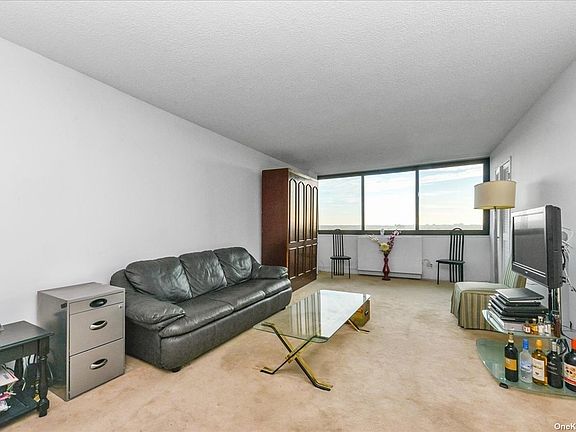 2nd image of 2 Bay Club Dr APT 21H