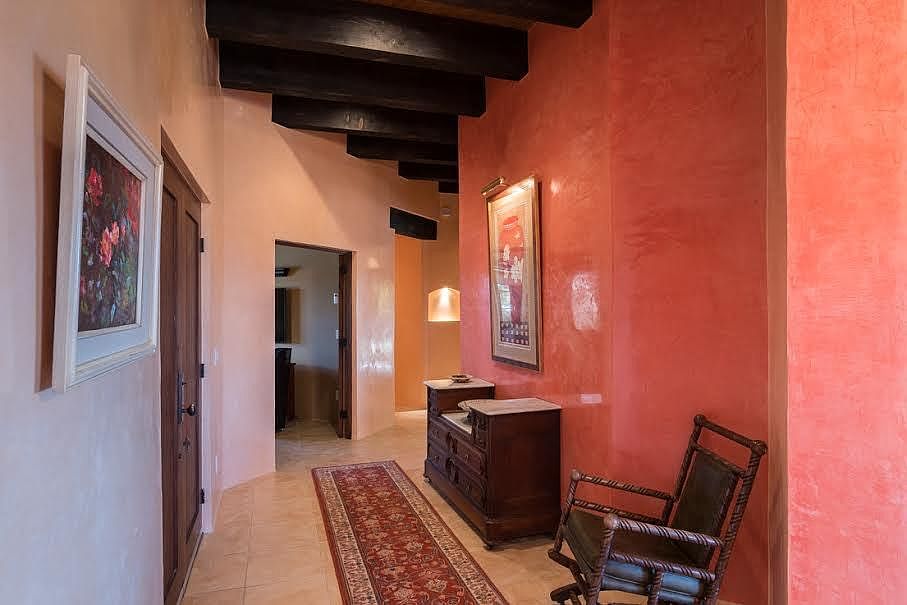 1st image of 5 Calle De Montanas