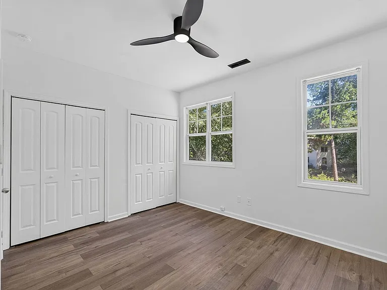993 Downey Branch Ln — Photo 13