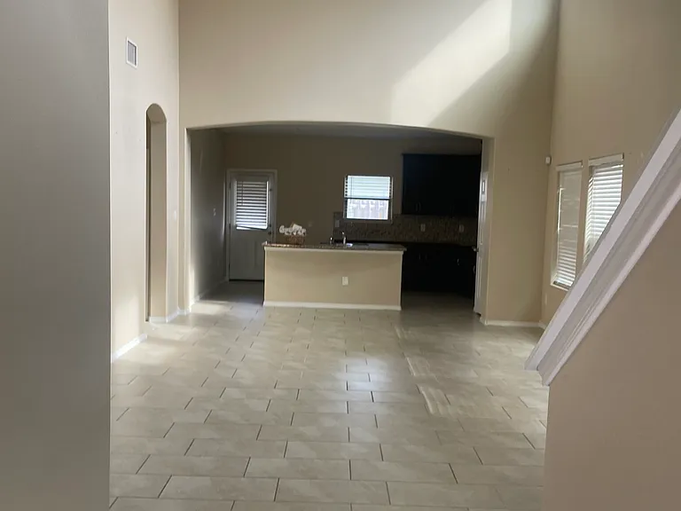 1013 Larvotto Loop — Photo 6