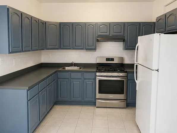 10422 Northern Blvd, Corona, NY