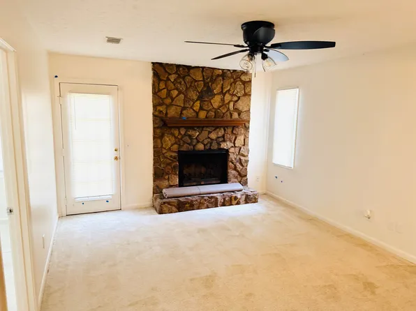 2550 Sweetridge Ct, Lithia Springs, GA 30122