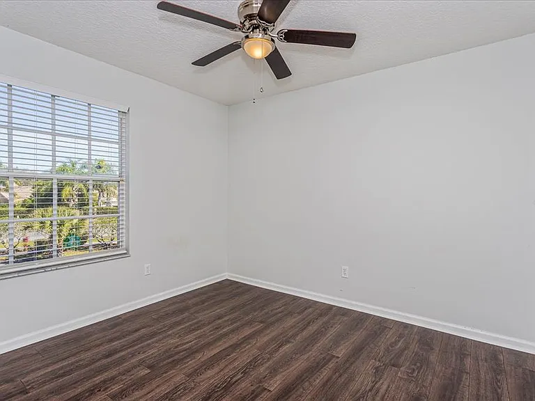3940 Southpointe Dr #316 — Photo 12