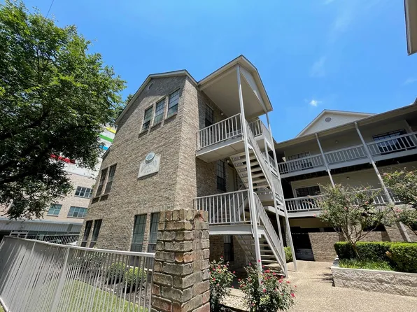 715 W 22nd 1/2 St APT 306, Austin, TX 78705