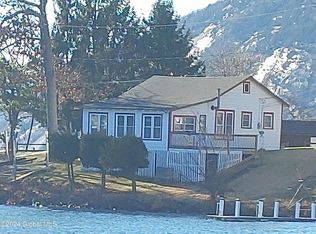 15 Coates Point, Ticonderoga, NY 12883