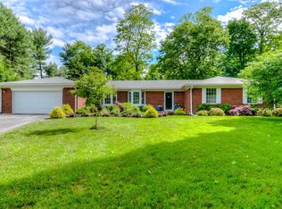206 Maplewood Ct, Nicholasville, KY 40356