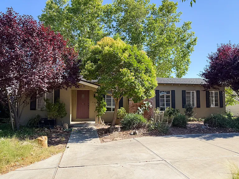 625 Adams Ave — Photo 5