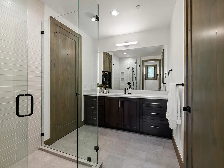 364 N Red Ledges Village Way — Photo 19