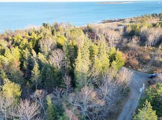 1 Wellington Dr LOT 5, Grand Manan, NB E5G1M8