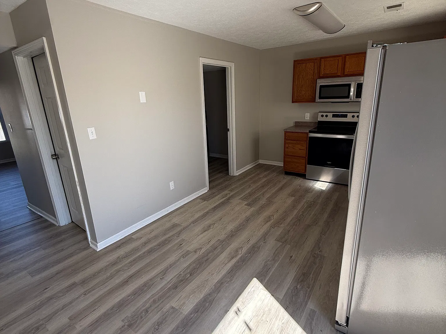 2 bed, 1280 sqft, $1,500 — Photo 3