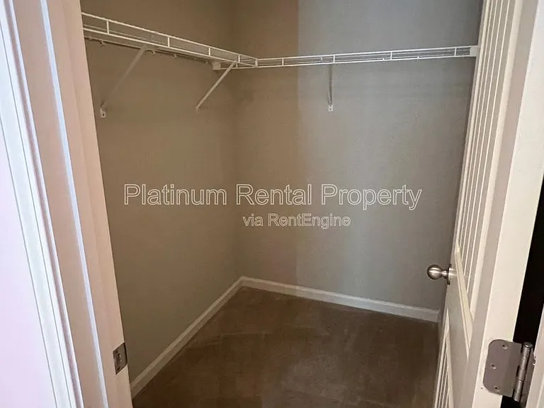 4770 Leatherstone Way — Photo 29