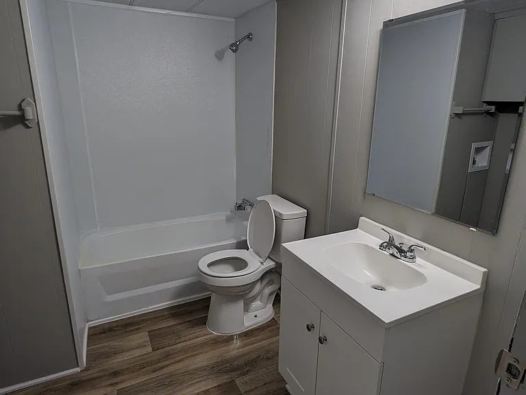 154 Callaway Ln — Photo 17