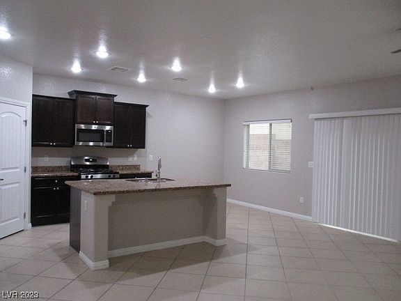 5th image of 6760 Sharks Bay Ct