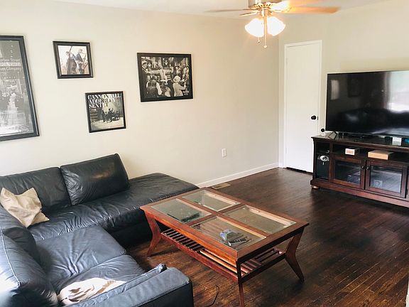 2nd image of 3523 Maryland Ave