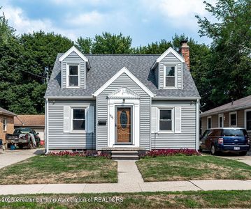 1835 Delevan Ave, Lansing, MI, 48910