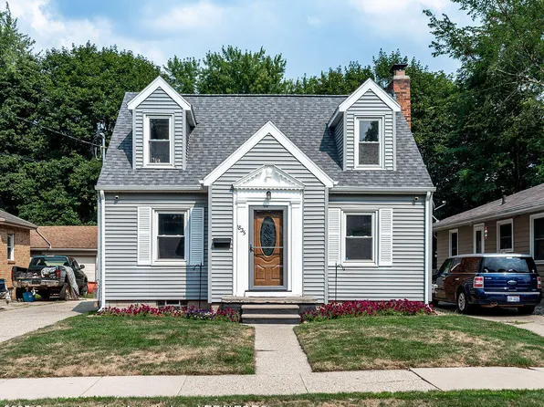 1835 Delevan Ave, Lansing, MI 48910