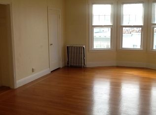 3560 Pierce St #2, San Francisco, CA 94123