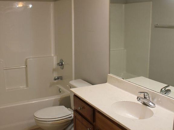 5th image of 7456 Autumn Trace Blvd