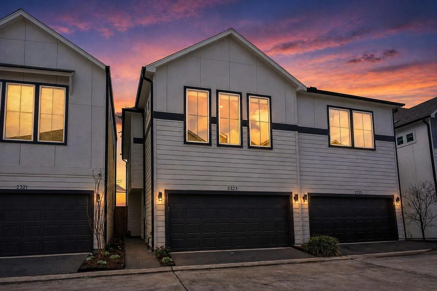 3 bed, 2.5 bath, 1691 sqft, $2,200 — Photo 1