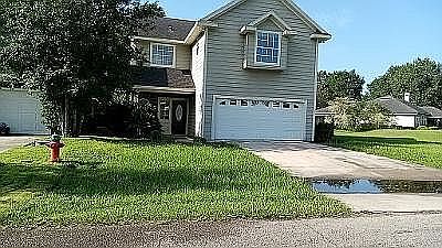 1st image of 7319 NW 116th Ln