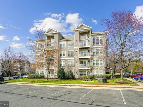 501 Sunset View Ter #401, Leesburg, VA 20175