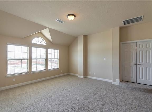 5th image of 6413 Oceanview Dr