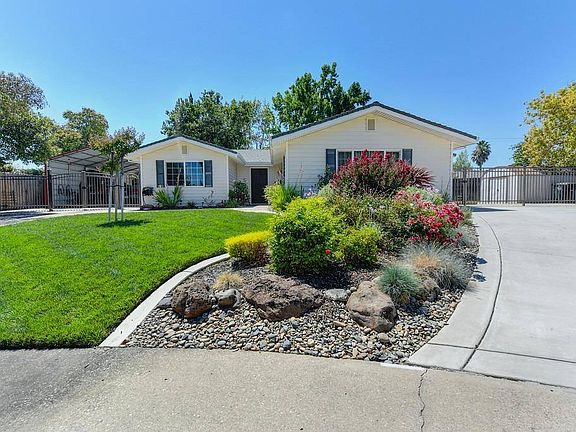 3rd image of 8557 Regli Woods Ct