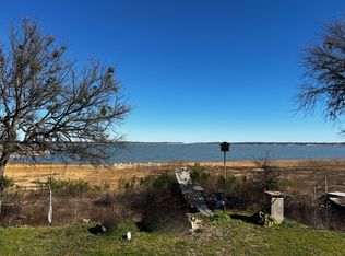 372 Meadow Pond Ct, Runaway Bay, TX 76426