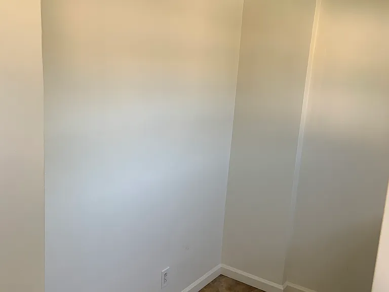 105 N Cedar Ave — Photo 3