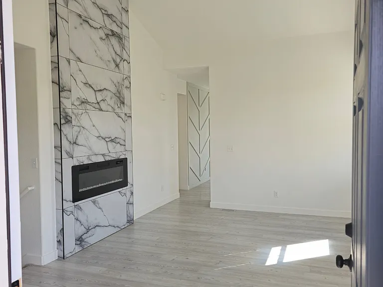 living area pic 2