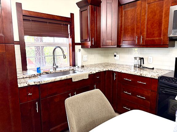 3rd image of 1730 Audrey Dr Unit 2