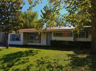 2672 Hearthstone Dr, Farmers Branch, TX 75234