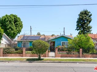 8716 Hayvenhurst Ave, North Hills, CA 91343