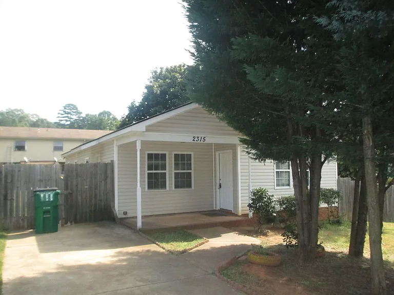 2315 Deherradora Ave — Photo 1