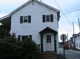 718B School St, Indiana, PA 15701