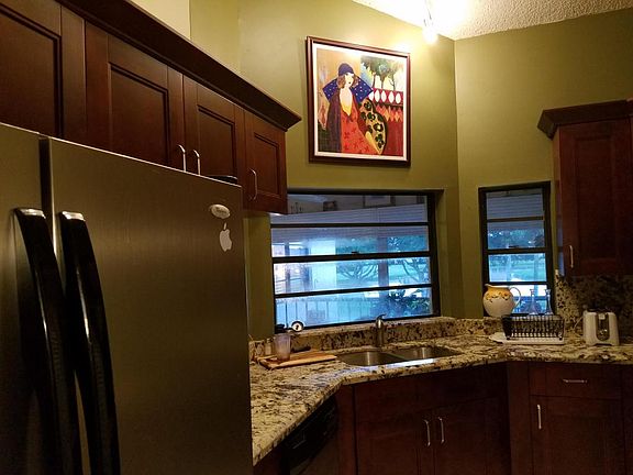4th image of 5793 Parkwalk Dr