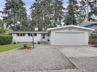 834 Maplewood Ave, Kent, WA 98030