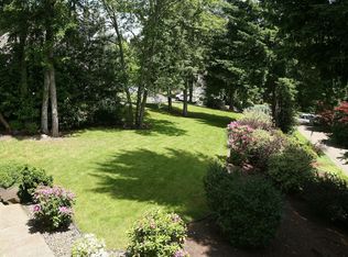 10955 SW Avocet Ct, Beaverton, OR 97007